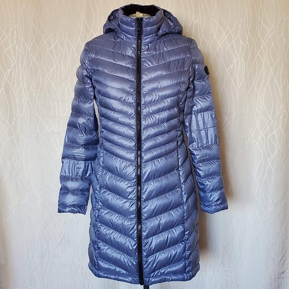 Andrew Marc Lightweight Down Puffer Coat - Picture 2 of 13